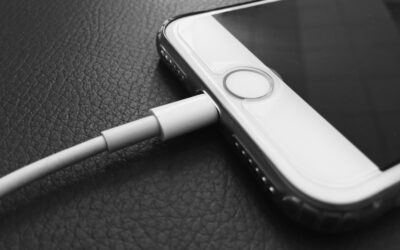 5 Ways To Fix A Smartphone Charging Port